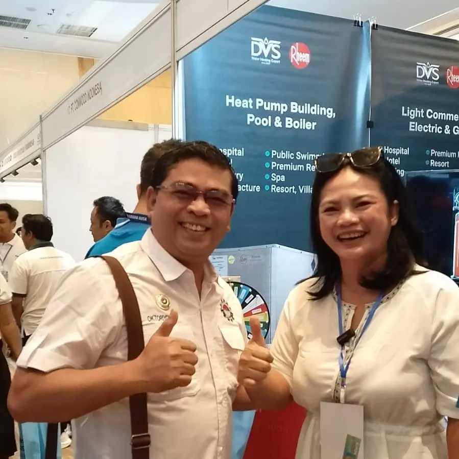 bu luhde dan pak okto penasehat ACE Jatim bu luhde dan pak okto penasehat ACE Jatim