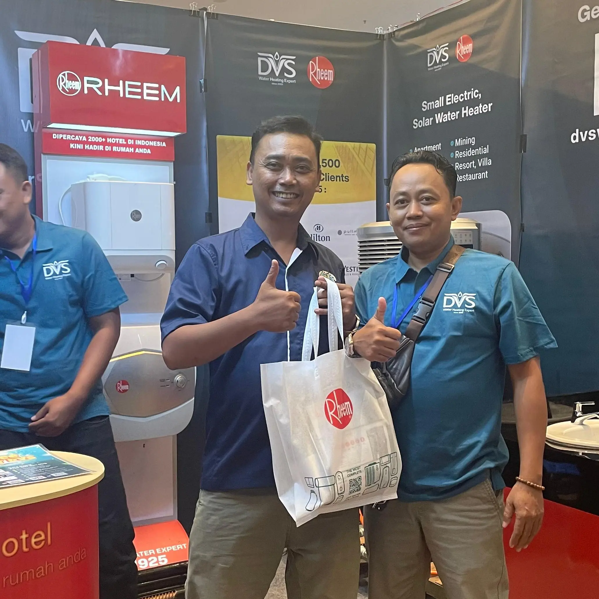 pak robert berfoto dengan anggota ace jatim pak robert berfoto dengan anggota ace jatim